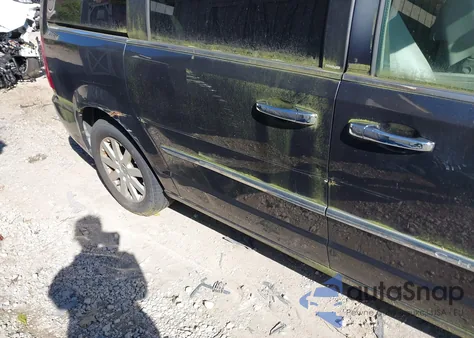 2013 Chrysler Town & Country Touring from USA, damaged, VIN 2C4RC1BG3DR659104